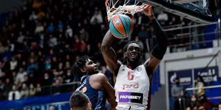 Данк Джонатана Мотли | 8 апреля 2022